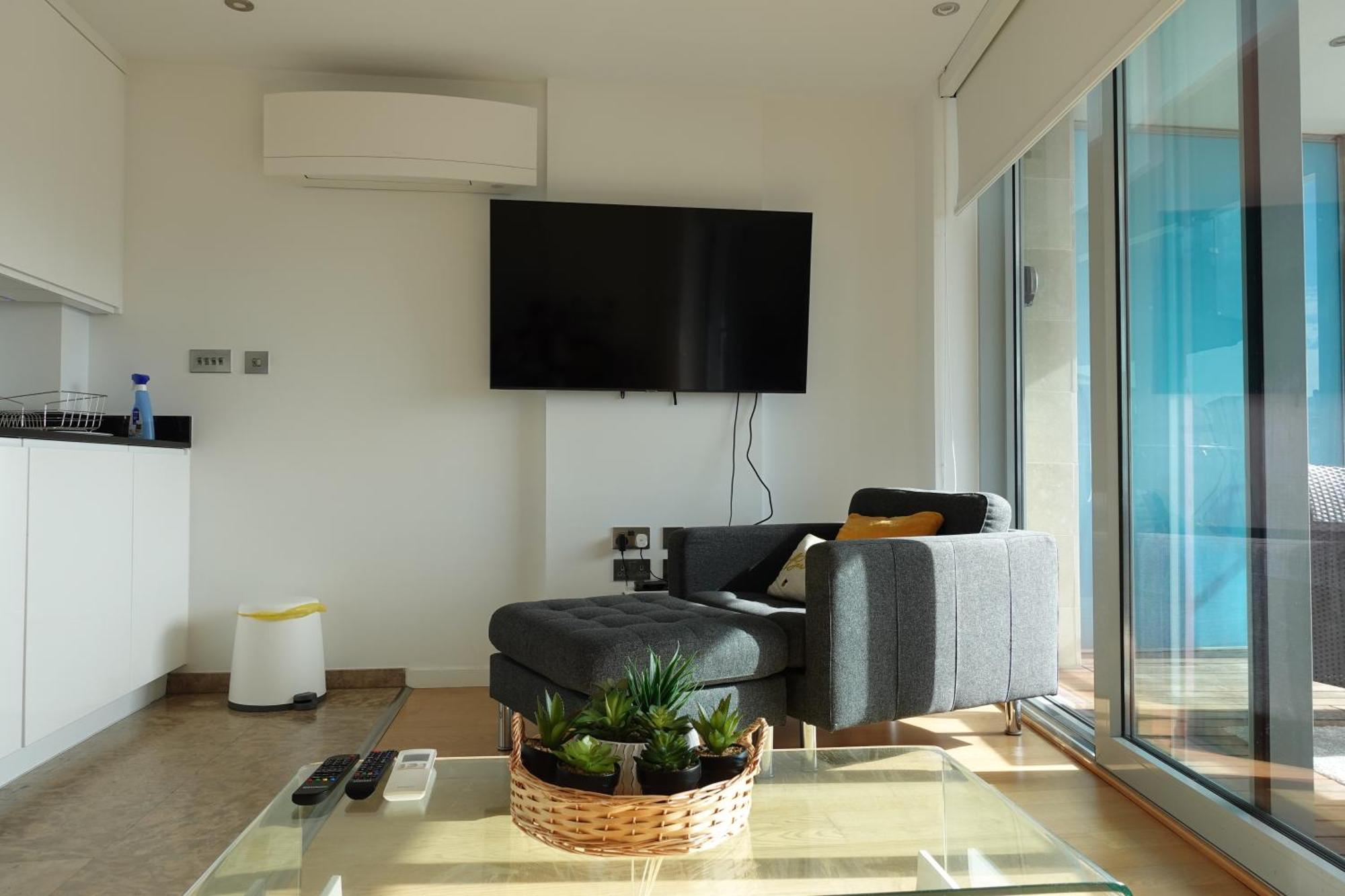 Gibraltar Luxury With Rooftop Pools & Views Εξωτερικό φωτογραφία